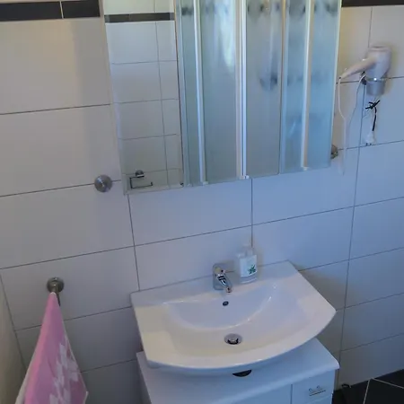 Klara's *